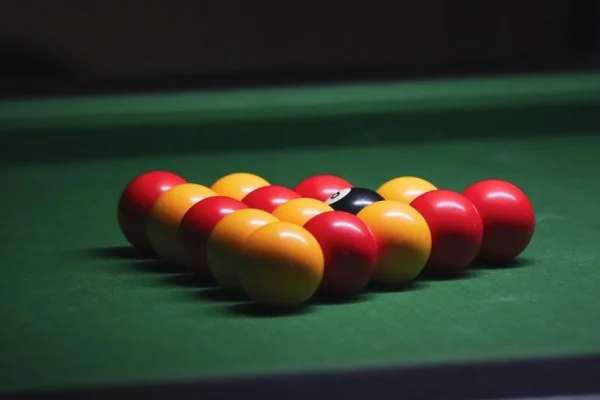 snooker balls
